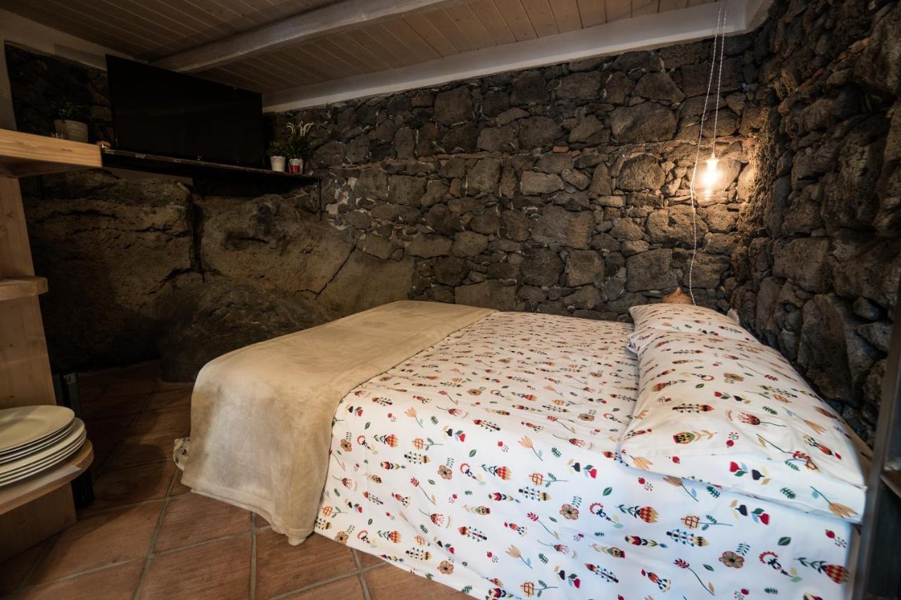 B&B La Casetta Aci Bonaccorsi Exterior photo